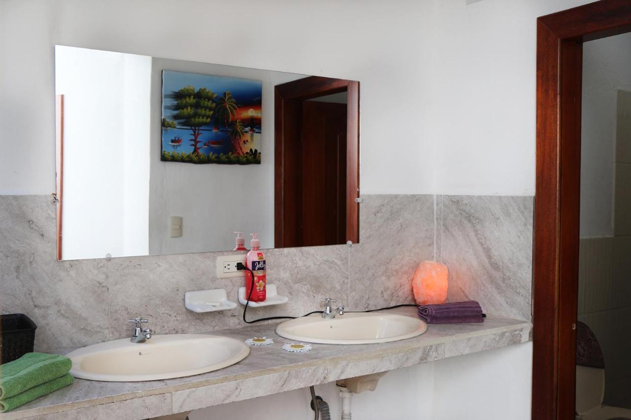 Hostel Las Palmas Вилькабамба Экстерьер фото