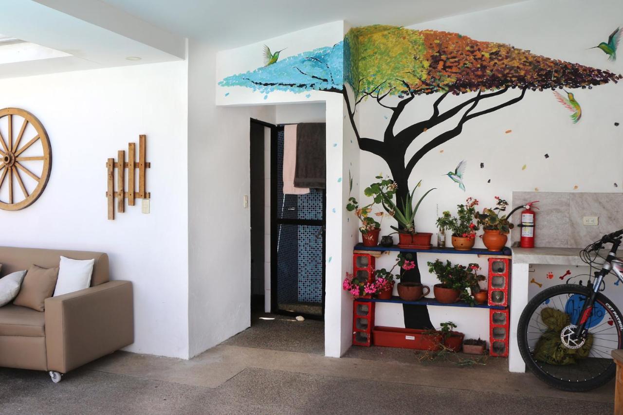 Hostel Las Palmas Вилькабамба Экстерьер фото