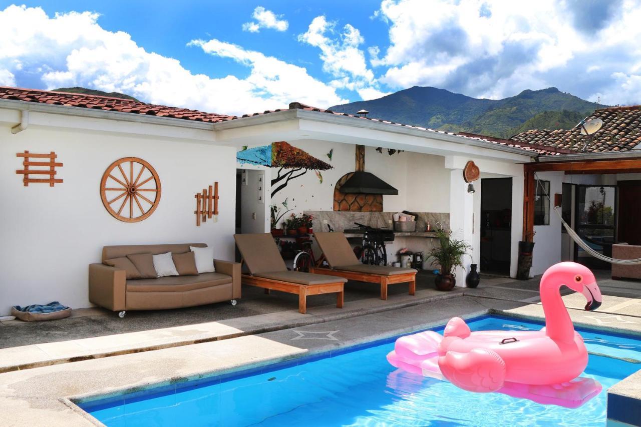 Hostel Las Palmas Вилькабамба Экстерьер фото
