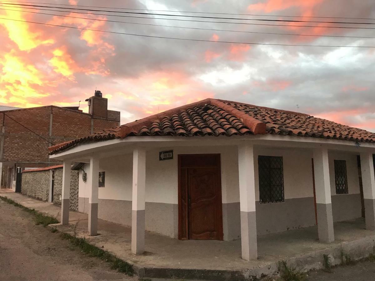 Hostel Las Palmas Вилькабамба Экстерьер фото