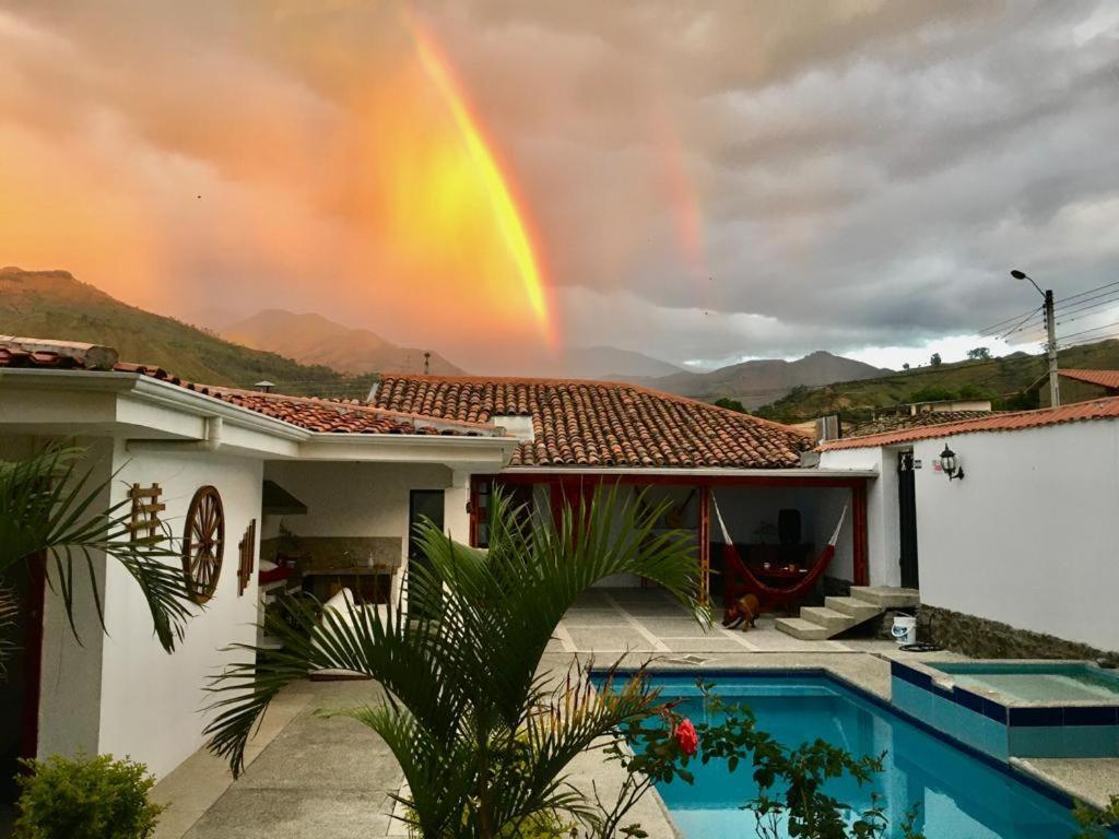 Hostel Las Palmas Вилькабамба Экстерьер фото
